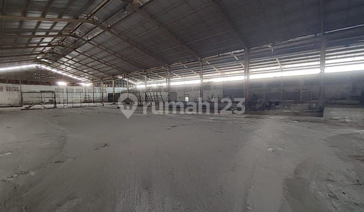 Disewakan Gudang 2856M2 Gading Akses Kontainer 40Ft