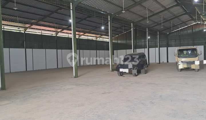 DISEWAKAN GUDANG PLUS KANTOR DEKAT CIBUBUR AKSES KONTAINER 40FT