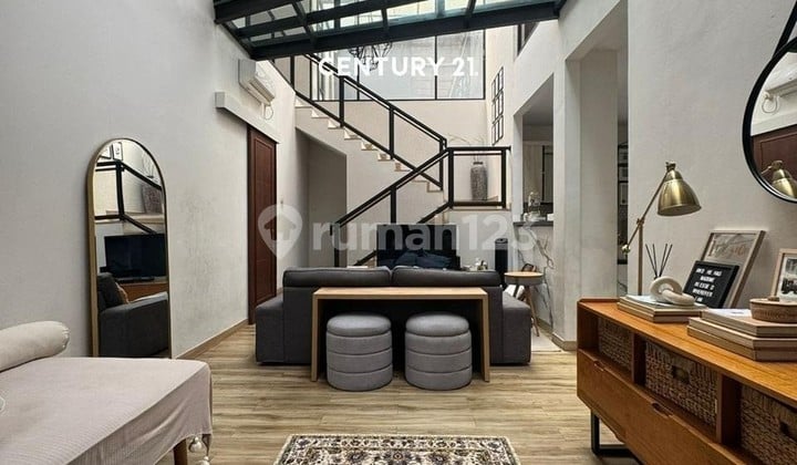 Rumah Minimalis Industrial Estetik di Bintaro Sektor 9 Ny17621