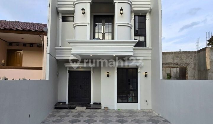 Rumah Mewah View Hijau Dalam Komplek Premium Jagakarsa Jaksel