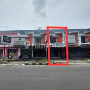 Dijual Ruko 2 Lantai Lokasi Strategis di Area Condong Catur - Depok Sleman