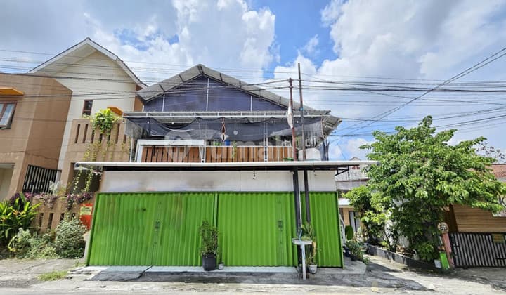 Jual Rumah & Tempat Usaha 2 Lantai Strategis Dekat Ring Road & Kampus,Condong Catur, Depok, Sleman