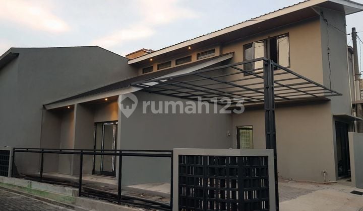 Rumah Dijual Jogja Cantik Mezzanine 2 Lantai Di Wedomartani Ngemplak Sleman Yogyakarta