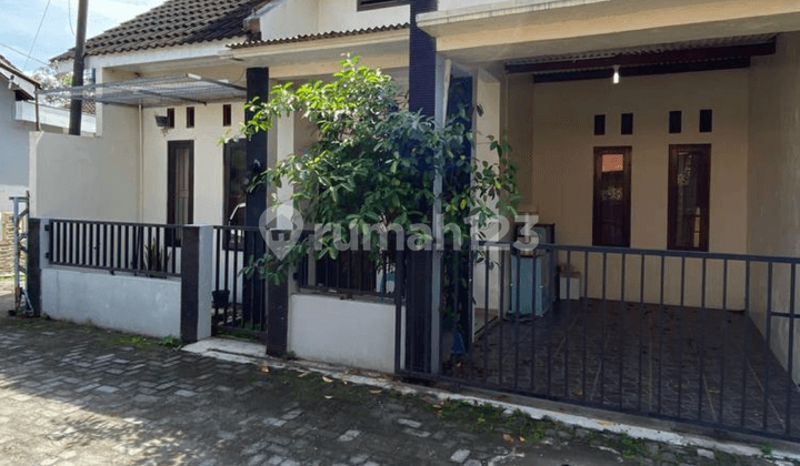Rumah Modern Minimalis Dekat Kampus Umy Di Tamantirto Kasihan Bantul Yogyakarta