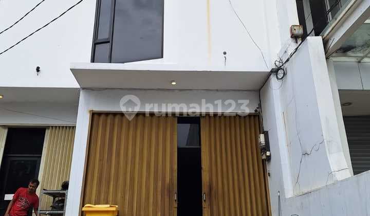 Ruko di Pluit Karang Jelita