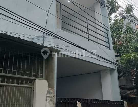 KOST DI JALAN INDUSTRI JAKARTA PUSAT