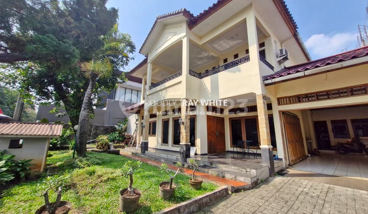 Rumah Siap Huni Area Elite Cilandak Dekat MRT Cipete Taman Luas