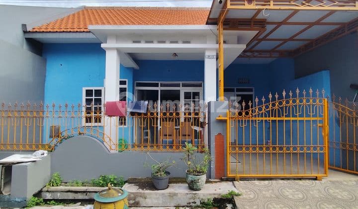Middle City Sidoarjo House Contract Operation