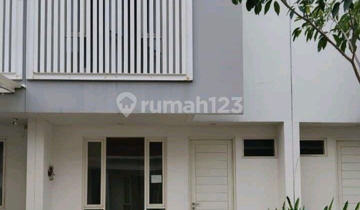 Lelang Rumah Dian Istana Wiyung Surabaya