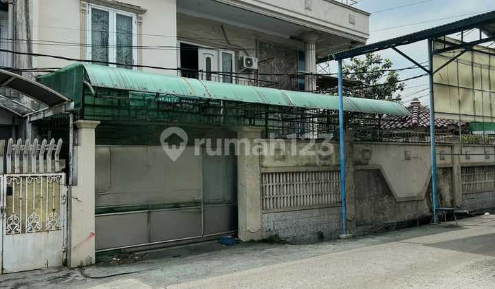 Dijual Rumah Hook 2 Lantai Pinggir Jalan Pluit Jakarta Utara