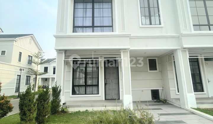 Dijual Cepat Rumah Over Kredit Lavon Swan City 2 Rapi dan Bagus Siap Huni
