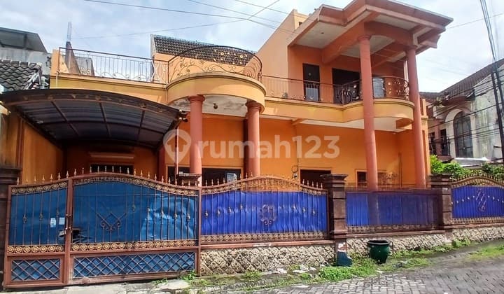 Investment in a 11-Bedroom Boarding House with SHM