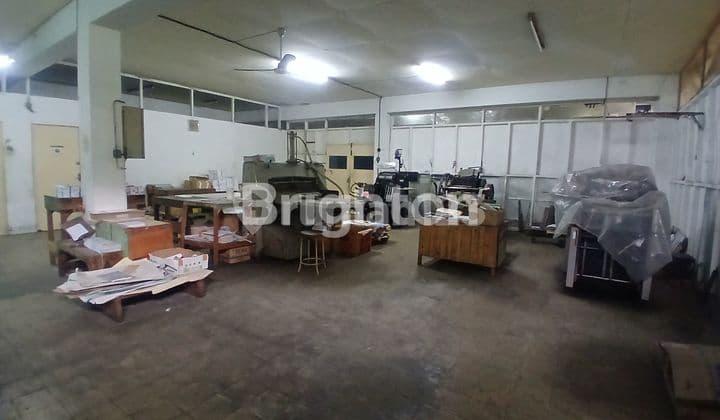 Gudang LT/LB 325 SHM di Sukun