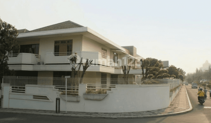 Disewakan Rumah Huk di Puri Indah Raya, Lokasi Strategis Dekat Akses ke Cbd Jak Bar