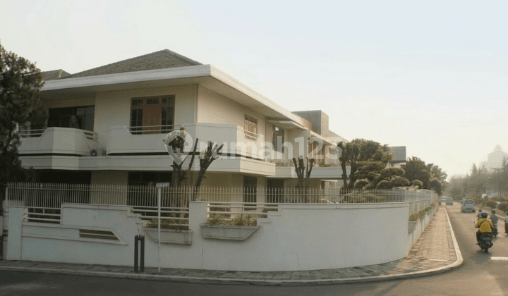 Disewakan Rumah Huk di Puri Indah Raya, Lokasi Strategis Dekat Akses ke Cbd Jak Bar