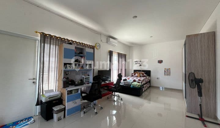 For Sale Hook House Located in One Gate Jimbaran Housing Complex