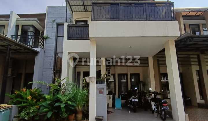 DIJUAL RUMAH BAGUS DI EMERALD TERRACE BINTARO