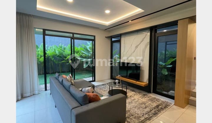 Rare Luxurious House Exclusive Cluster KBP