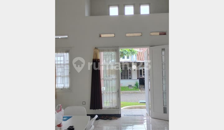 Cheapest Rent Beautiful Clean Well-Maintained House with Spacious Yard in Tatar Jingganagara KBP