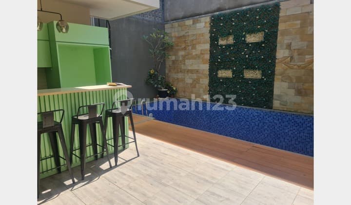 JUAL RUMAH Bagus Ada Kolam Renang Tatar Simakirana Kota Baru Parahyangan