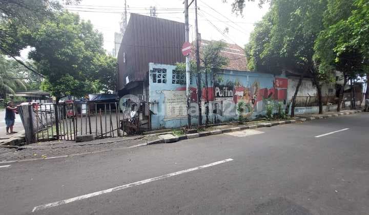 Tanah dan Bangunan, di Pusat Bisnis dan Pemerintahan, Jakarta Pusat