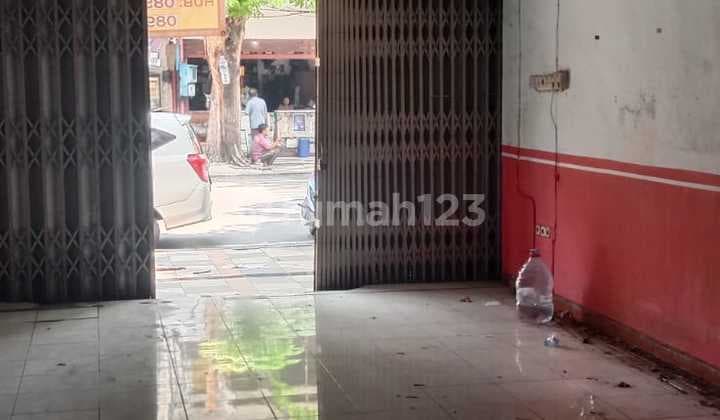 Disewakan Ruko Tengah Kota Murah Lokasi Strategis