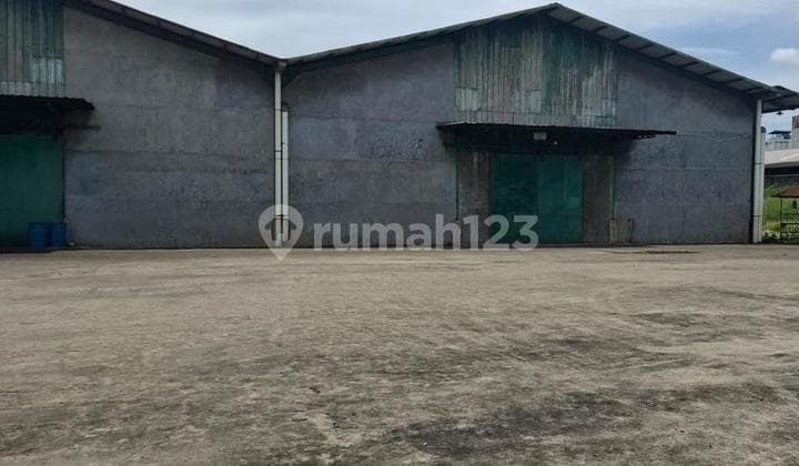 Jatiuwung, Tgr..Disewa Gudang Siap Pakai, Akses Kontainer 40 Feet, Listrik 20000W.