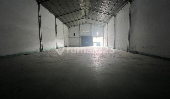 Pantai Indah Dadap, Tgr..Disewa Gudang Siap Pakai Baru Selesai Renov, Minimal Sewa 2 Thn, Deposit 30Jt, Exclude Pajak 10%, Akses Kontainer 40F, Gudang Tdk Bs Msk Kontainer, Jln Dpn Besar, PLN 33000W, Shm.-Rr