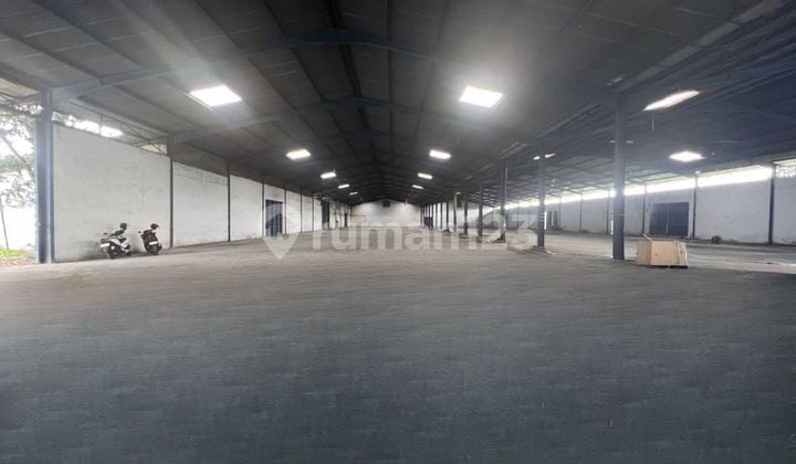 Jl Telesonik, Jatake, Tgr..Disewa Gudang Siap Pakai, Minimal Sewa 2 Thn, Deposit 100jt, Owner Renovasikan Gudang, Sewa dlm Kondisi Rapi, Bebas Banjir, Akses Kontainer 40F, SHGB.