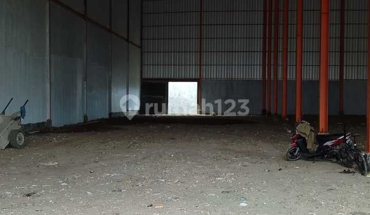 Komplek Pergudangan Laksana, Pakuhaji, Tgr..Disewa Gudang Gandeng Tembus 3 Unit, Deposit 50Jt X 3 Unit=150Jt, Gudang Disewakan Harus Langsung 3 Unit, PLN 2200W X 3 Unit, Bangunan Baru, bisa Utk Industri.-