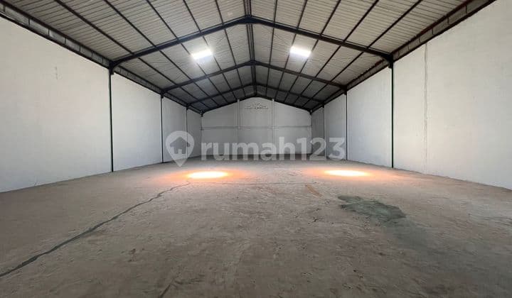 Pantai Indah Dadap, Kosambi, Tgr..Disewa Gudang Bangunan Baru Siap Pakai, Msk Kontainer 40F, Deposit 15Jt, Tdk Banjir, Gudang Bs Msk Kontainer 40F, Hadap Timur, PLN 2200W, Sudah Ada Air dan Sanyo.-Rr