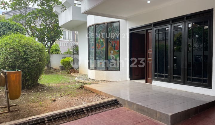Rumah 2 Lantai Lokasi Strategis Di Kayu Putih Selatan R2173
