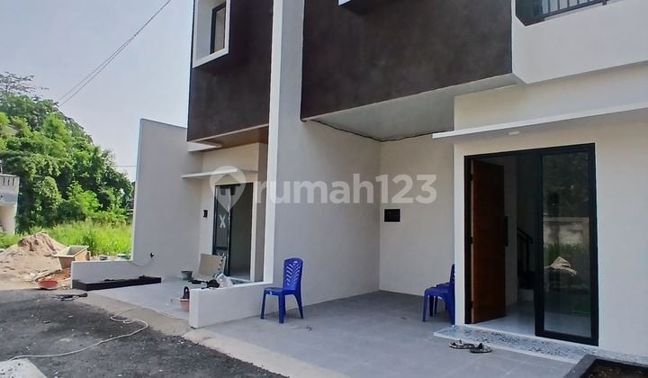 Rumah Murah 2 Lantai Siap Huni Harga Rp 760 Juta