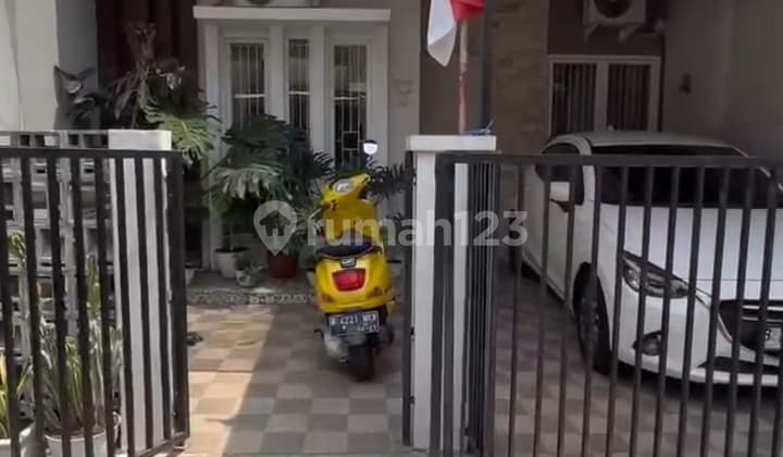 Nice House, 72m² Land Area in Nusaloka BSD