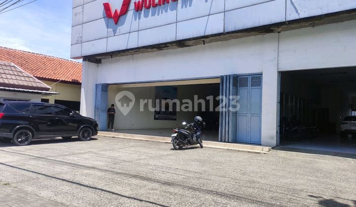 Gudang Pinggir Jln Utama