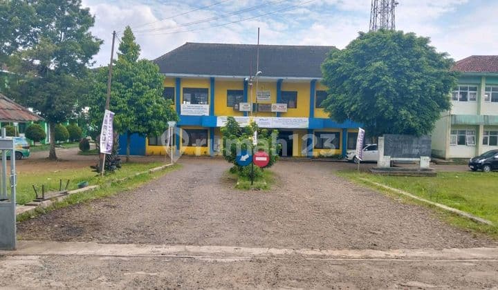 Tanah Luas Dijantung Kota