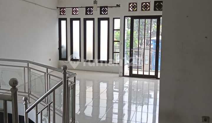 Termurah! Ruko Dekat Stasiun KCIC Padalarang Cocok untuk Usaha