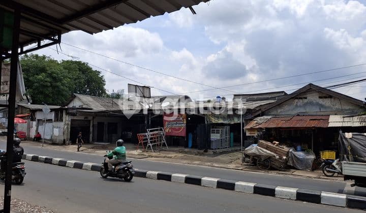 Rumah Tua Jual Hitung Tanah / Lahan di daerah Palmerah Barat Raya