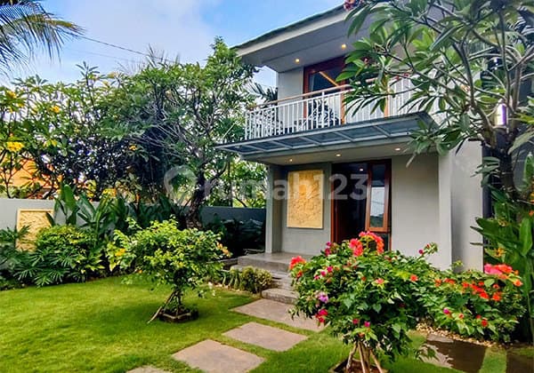 AMR-213.DBG-B1 | Exclusive 3-Bedroom Apartment For Monthly Rent in Renon Residence