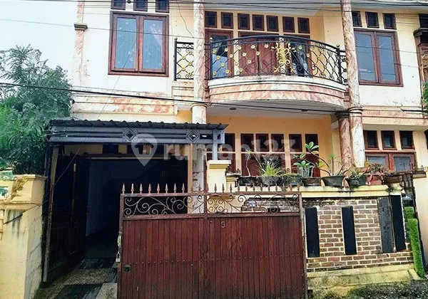 Amr-068.Dha Rumah Sewa Strategis Gatsu Timur - Siap Huni, Lokasi Premium Denpasar Timur (Min 2 Th)