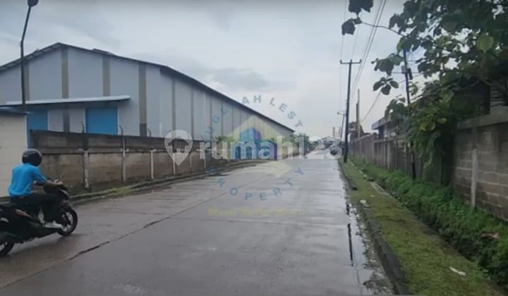 Warehouse for Rent in Industrial Area