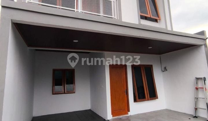 3. Rumah 2 Lantai Spek Bata Merah Free Kanopi Murah Bandung