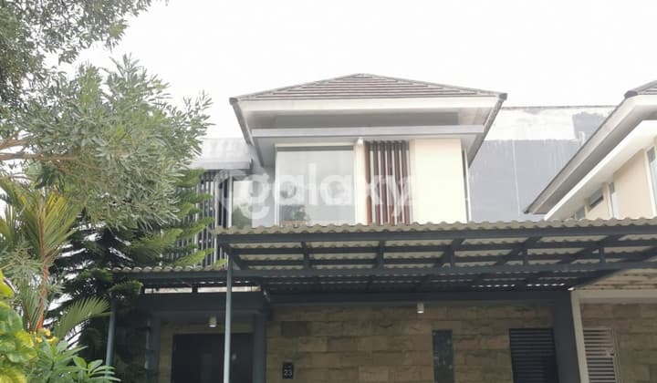 Rumah di Green Hill ,Citraland, Surabaya