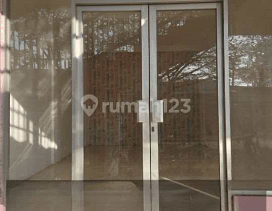 Disewakan Toko di Jalan Raya Batu Mulia,Driyorejo Gresik Kt