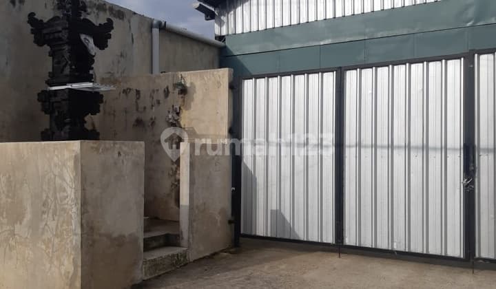 Warehouse Rental Access for Tronton Trucks
