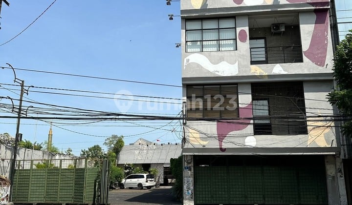 Ruko di Rungkut Industri 1200.0 M² SHM 0 Jalan