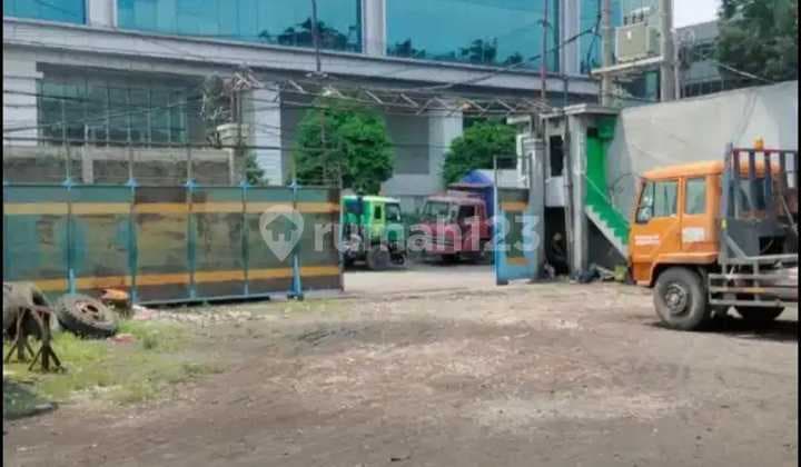 Gudang di Perak 744.0 M² Unfurnished HGB