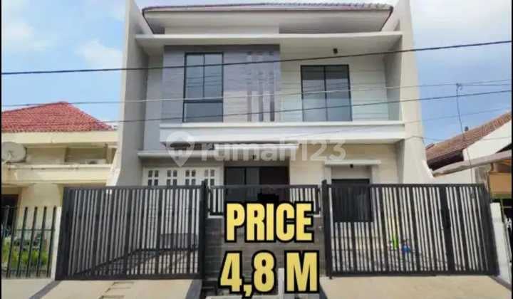 Di Jual Rumah Manyar Kertoadi