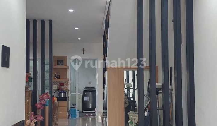 Rumah Siap Huni Cluster Bagus Di Graha Raya Bintaro Dekat Sekolah Syafana, Dekat Pasar Segar Graha, Dekat Transmart, Mc D, Rs Brawijaya