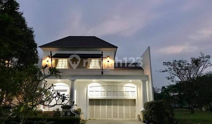 For Sale / Rent Luxurious House De Maja De Park Bsd Dekat Sekolah Ipeka, Nanyang, Universitas Atmajaya, Universitas Prasetya Mulya Exit Toll